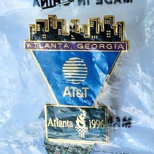 Olympic Memorabilia Atlanta 1996‎ AT&T Skyline Vintage Tack Pin T-2209 DS Sealed